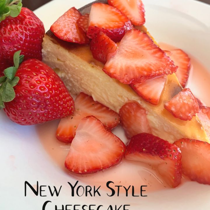 New York Style Cheesecake with strawberries with strawberries recipe