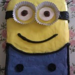 cake decorating, minion cake, cute cakes