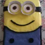 cake decorating, minion cake, cute cakes