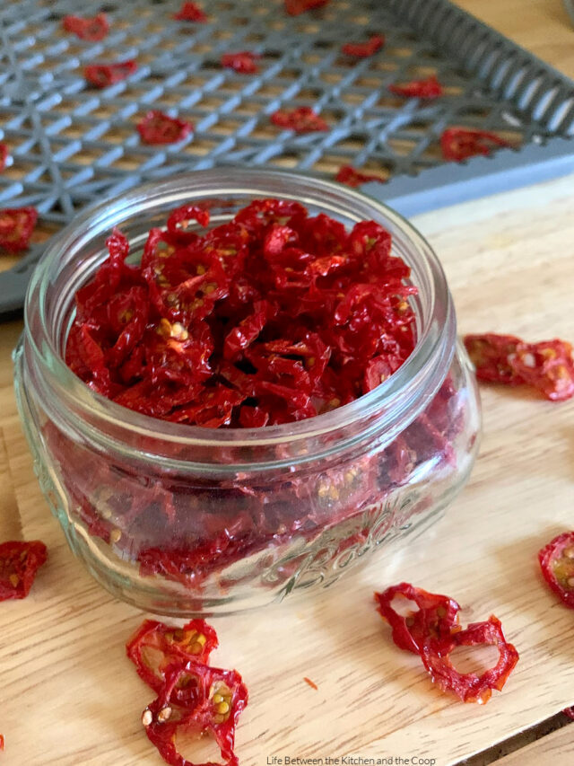 How to Make Sun-Dried Tomatoes in a Food Dehydrator