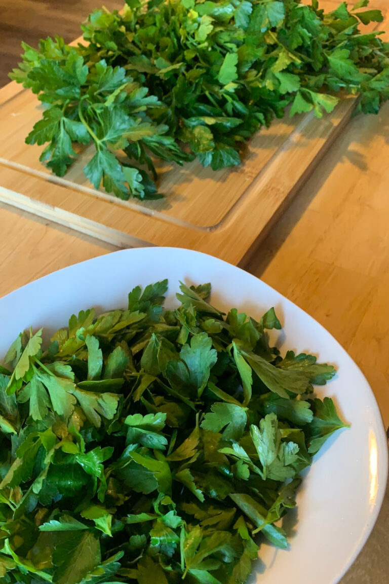 Drying Parsley in a Food Dehydrator
