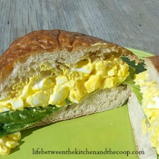 egg salad sandwich